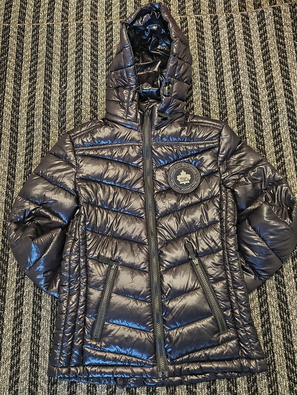 Toboggan Canada Puffer Jacket Size XS Like New